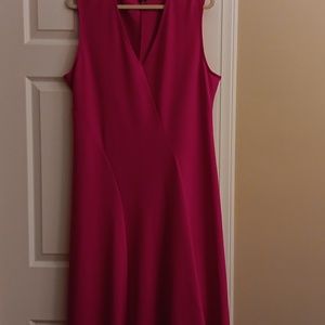 DKNY Raspberry knit dress size xl length is different at points ,